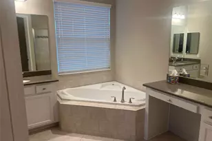 30447 Ceasar Park Dr, Wesley Chapel, FL 33543 - Photo 15