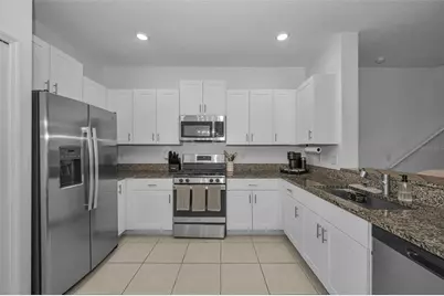 8291 Crescent Oaks Drive, New Port Richey, FL 34655 - Photo 15
