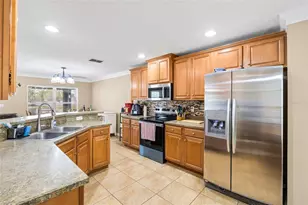 11114 Goldenrod Fern Dr, Riverview, FL 33569 - Photo 15