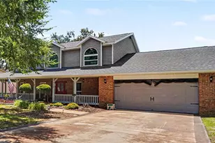 717 Camrose Dr, Brandon, FL 33510 - Photo 1