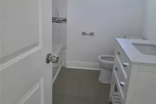 8704 N Renfrew Pl, Tampa, FL 33604 - Photo 7