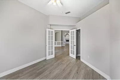 12422 Creek Edge Drive, Riverview, FL 33579 - Photo 15