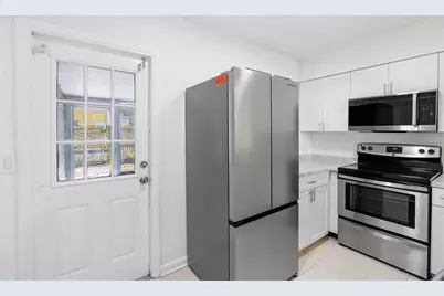 13870 Stone Mill Way, Tampa, FL 33613 - Photo 11