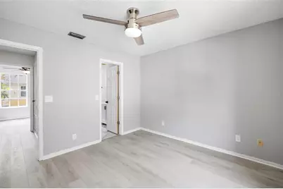 13870 Stone Mill Way, Tampa, FL 33613 - Photo 21