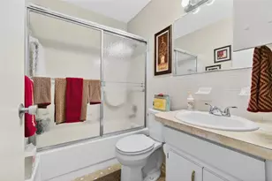 2461 Rhodesian Dr, Clearwater, FL 33763 - Photo 15