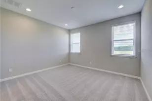 1074 Amber Leaf Trl, Wesley Chapel, FL 33544 - Photo 15