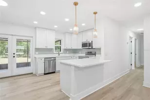6040 Knollwood Dr, Ridge Manor, FL 33523 - Photo 5