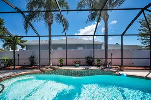 8202 Wild Oaks Cir, Largo, FL 33773 - Photo 43