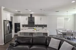 19410 Rosemoor Ave, Lutz, FL 33558 - Photo 13