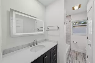 402 Erie Ave, Tampa, FL 33606 - Photo 43