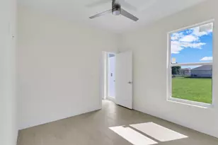 1827 Embers Pkwy W, Cape Coral, FL 33993 - Photo 11