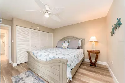 1390 Gulf Boulevard #804, Clearwater Beach, FL 33767 - Photo 3