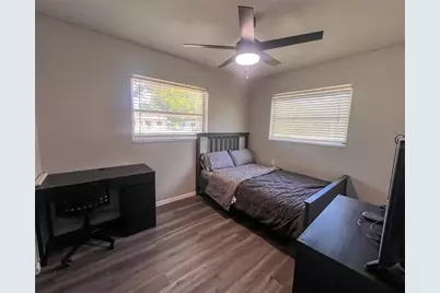 772 71st Avenue N, Saint Petersburg, FL 33702 - Photo 9