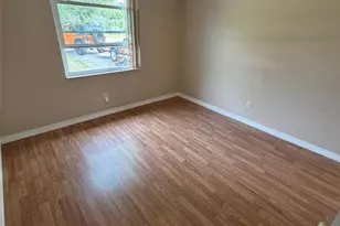 5108 Lesher Ct, Tampa, FL 33624 - Photo 15
