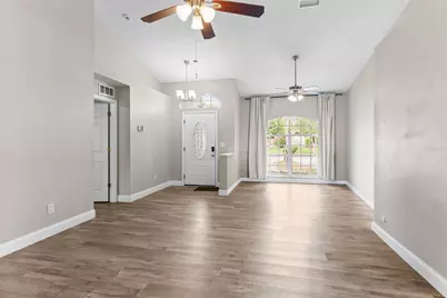 12106 Shady Forest Drive, Riverview, FL 33569 - Photo 3