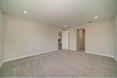 9806 Leaf Green Lane, Dade City, FL 33525 - Photo 5
