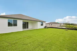 1733 Coolridge Pl, Zephyrhills, FL 33541 - Photo 5