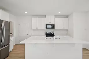 1445 Brekey Wy, Zephyrhills, FL 33541 - Photo 11