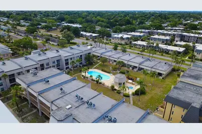 8681 Bardmoor Boulevard #208C, Seminole, FL 33777 - Photo 25