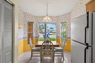 8601 Twin Farms Pl, Tampa, FL 33635 - Photo 3
