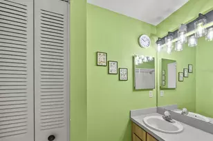 8601 Twin Farms Pl, Tampa, FL 33635 - Photo 19