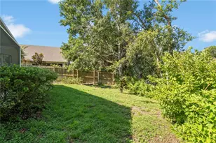 7105 Bucks Ford Dr, Riverview, FL 33578 - Photo 37
