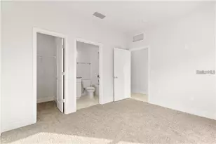 4810 W McElroy Ave, Tampa, FL 33611 - Photo 3