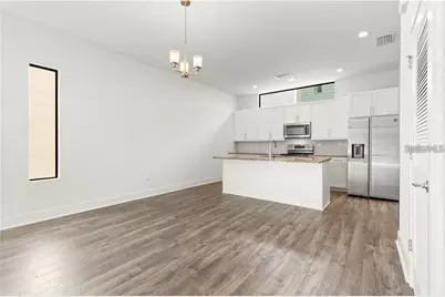 4810 W McElroy Avenue #21, Tampa, FL 33611 - Photo 9