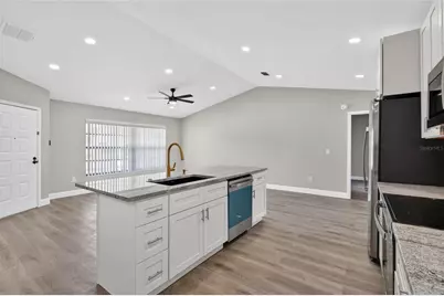1510 Kestrel Way, Brandon, FL 33511 - Photo 13