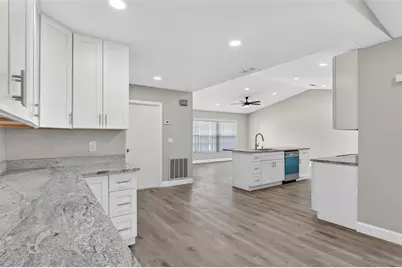 1510 Kestrel Way, Brandon, FL 33511 - Photo 31