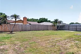 1510 Kestrel Way, Brandon, FL 33511 - Photo 47