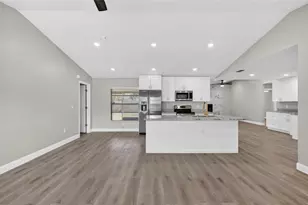 1510 Kestrel Way, Brandon, FL 33511 - Photo 9