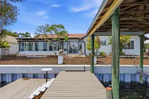 2300 S Shore Dr SE, Saint Petersburg, FL 33705 - Photo 37