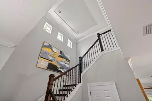 252 Valencia Cir, Saint Petersburg, FL 33716 - Photo 19