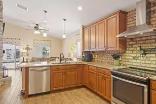 3228 Bentley Dr, Palm Harbor, FL 34684 - Photo 15