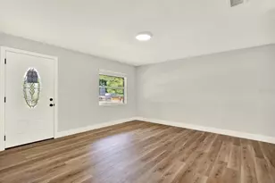 17234 Adela St, Dade City, FL 33523 - Photo 5