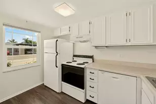 3422 Trophy Blvd, New Port Richey, FL 34655 - Photo 7