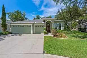 5222 New Brittany Ln, Zephyrhills, FL 33541 - Photo 1