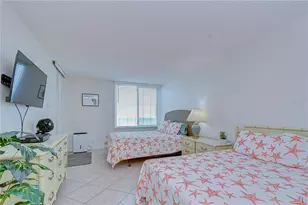 7100 Sunset Way, Saint Pete Beach, FL 33706 - Photo 17