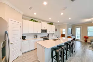 8625 Winning Fields Rd, New Port Richey, FL 34655 - Photo 3