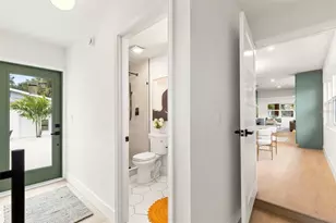 7042 Dartmouth Ave N, Saint Petersburg, FL 33710 - Photo 15