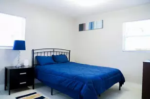 10420 N 22nd St, Tampa, FL 33612 - Photo 15