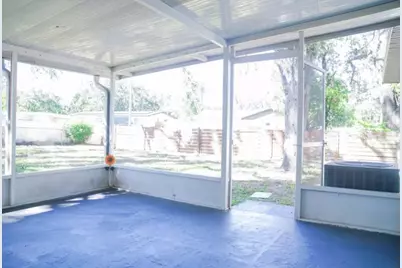 10420 N 22nd Street, Tampa, FL 33612 - Photo 23