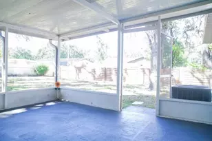 10420 N 22nd St, Tampa, FL 33612 - Photo 23
