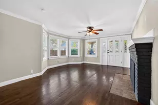 2419 Dartmouth Ave N, Saint Petersburg, FL 33713 - Photo 7