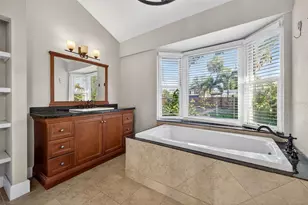 2419 Dartmouth Ave N, Saint Petersburg, FL 33713 - Photo 17