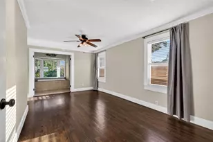 2419 Dartmouth Ave N, Saint Petersburg, FL 33713 - Photo 13