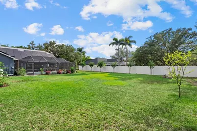 8806 Crosswood Court, Riverview, FL 33578 - Photo 39