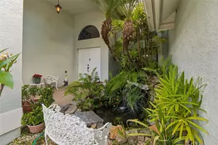 1661 Woodridge Ct, Lutz, FL 33559 - Photo 3