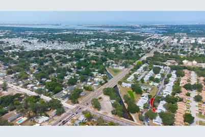 7115 Parkside Villas Dr N, Saint Petersburg, FL 33709 - Photo 31